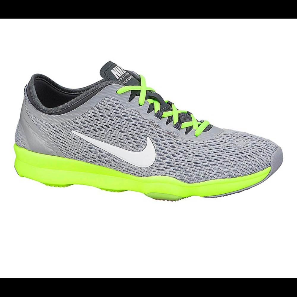 Nike Zoom Fit Tennis Shoes